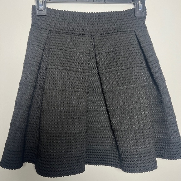 Devlin Black Pleated Mini Skirt - Picture 1 of 4